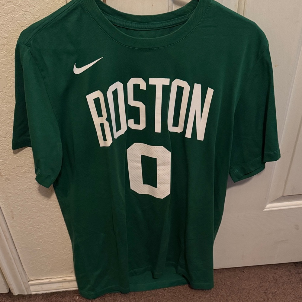 Nike Boston Celtics Tee Size L